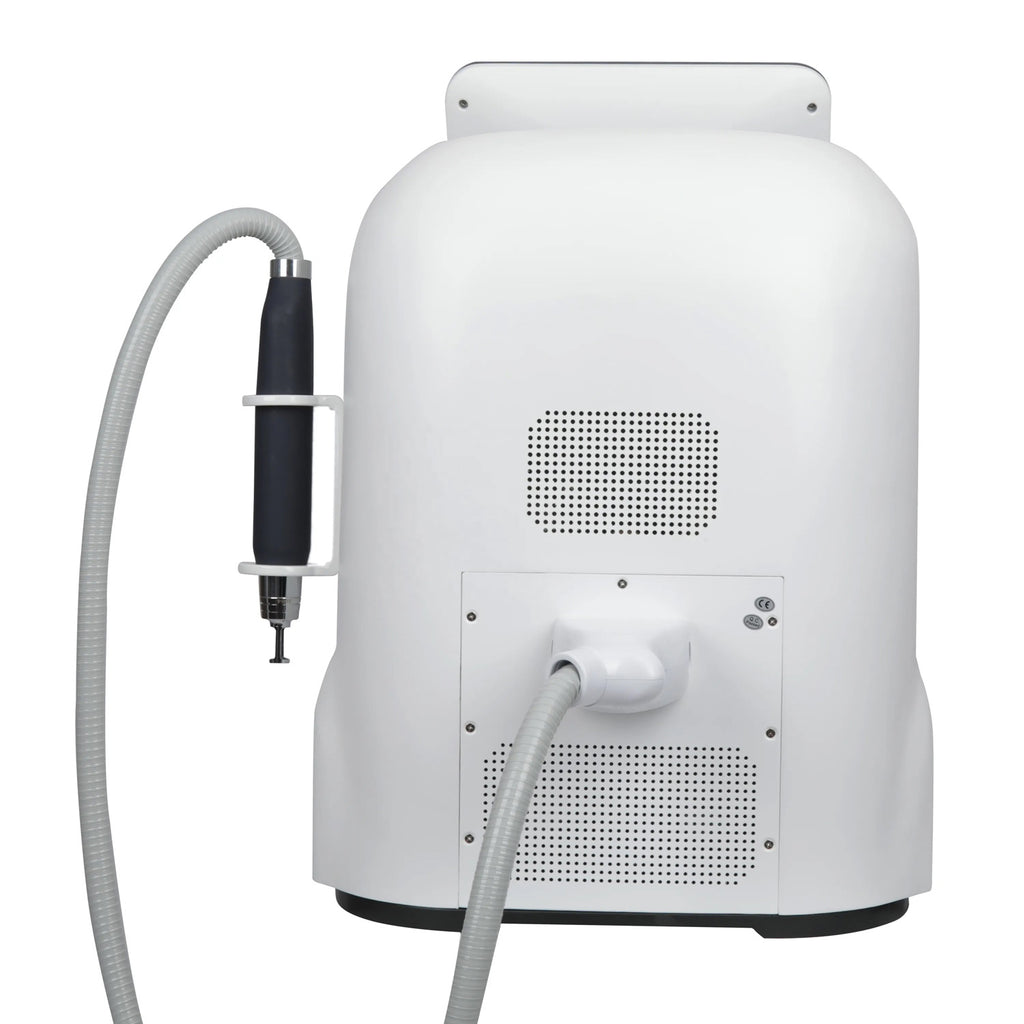 Laser pikosekundowy Nd:YAG Pico Portable - tył urządzenia